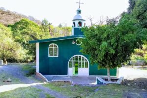 Templo De Carrizales