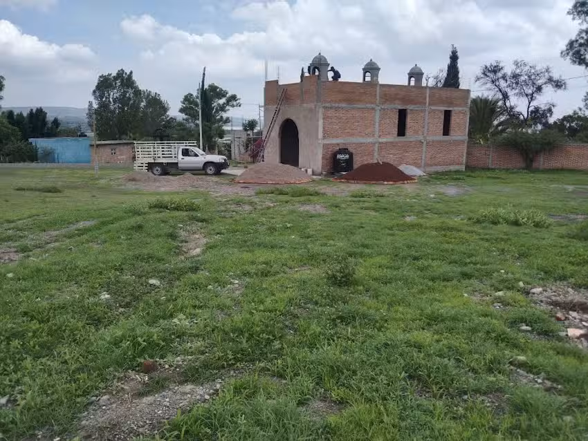 Templo de corral de piedras de abajo