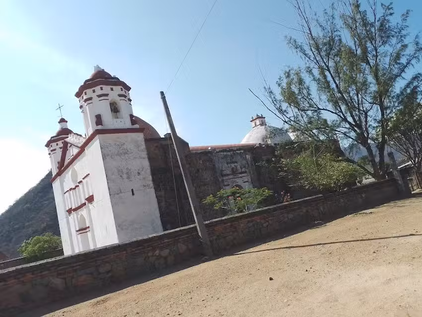 Templo de la Asunci&oacute;n Tlacolulita