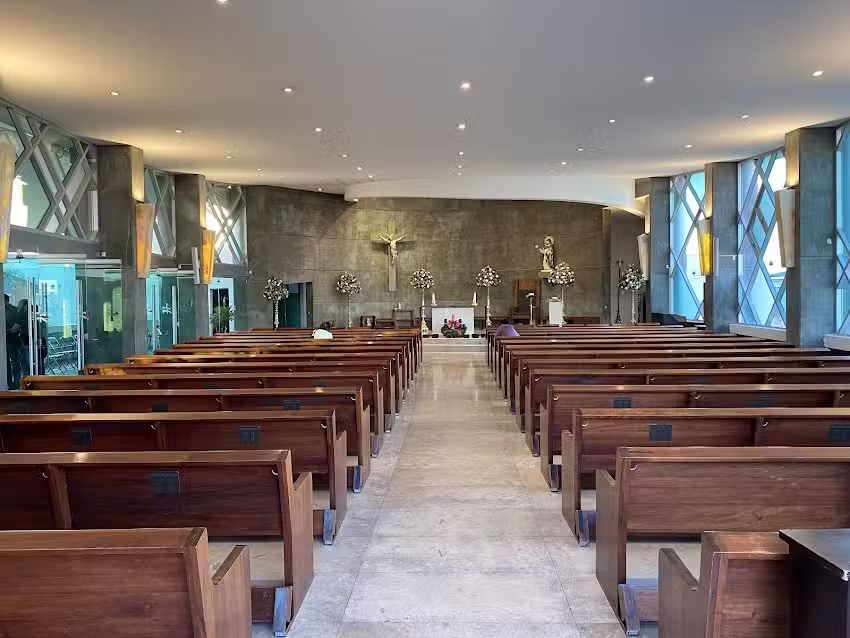 Templo De Los Dominicos Fraccionamiento El Paraiso