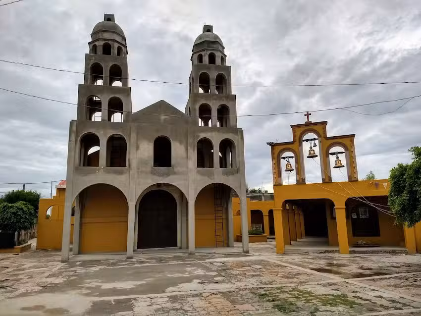 Templo De Pozos