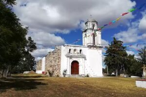 Templo De San Andres Andua