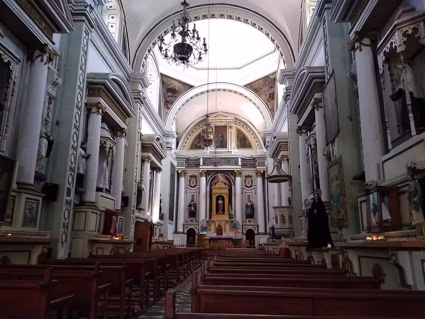 Templo de San Joaqu&iacute;n y Santa Ana