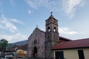 Templo De San Juan Bautista Cap&aacute;cuaro