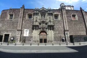 Templo de San Lorenzo Di&aacute;cono y M&aacute;rtir