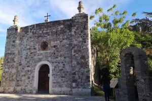 Templo De San Miguel De Comond&uacute;