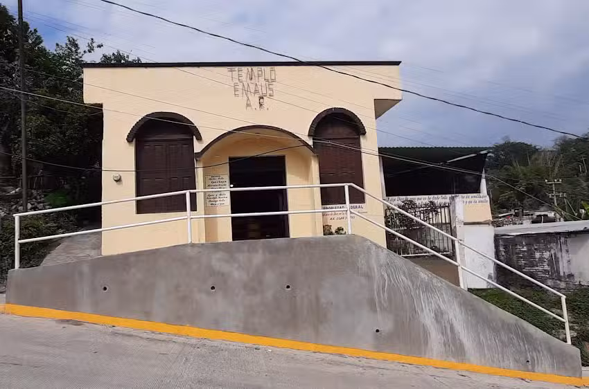Templo Evang&eacute;lico Ema&uacute;s