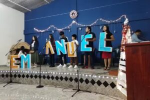 Templo Evang&eacute;lico Emmanuel la cumbre