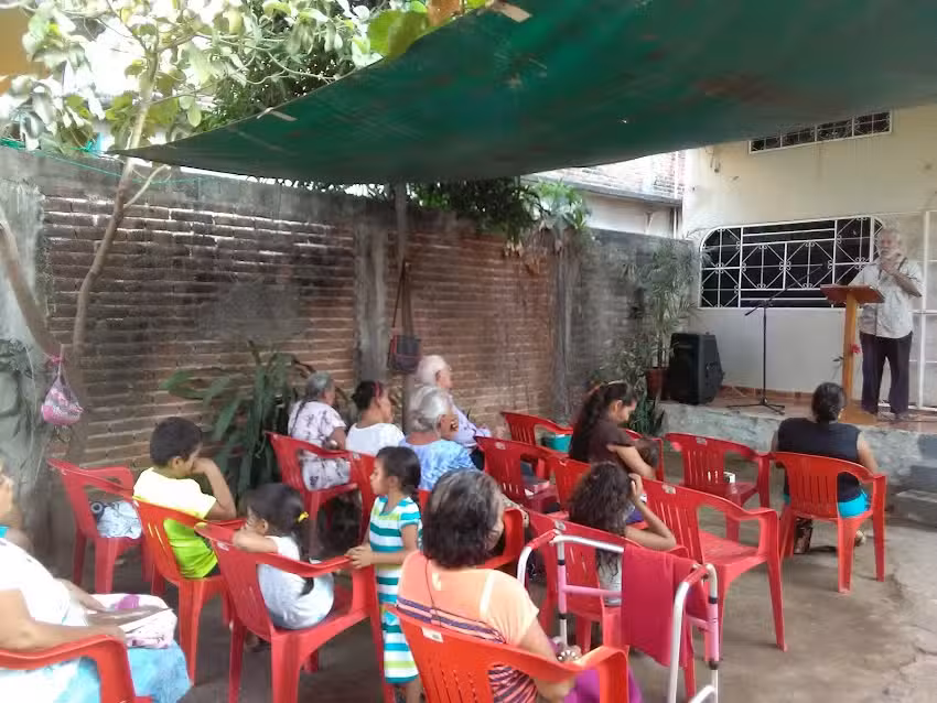 Templo Evang&eacute;lico &ldquo;La Vi&ntilde;a del Rey&rdquo; A.D.