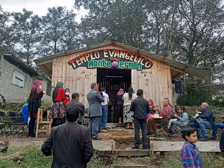Templo Evang&eacute;lico Pentecost&eacute;s &ldquo;Monte Hermon&rdquo;
