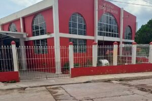 Templo Evang&eacute;lico Rosa de Sar&oacute;n Asambleas de Dios