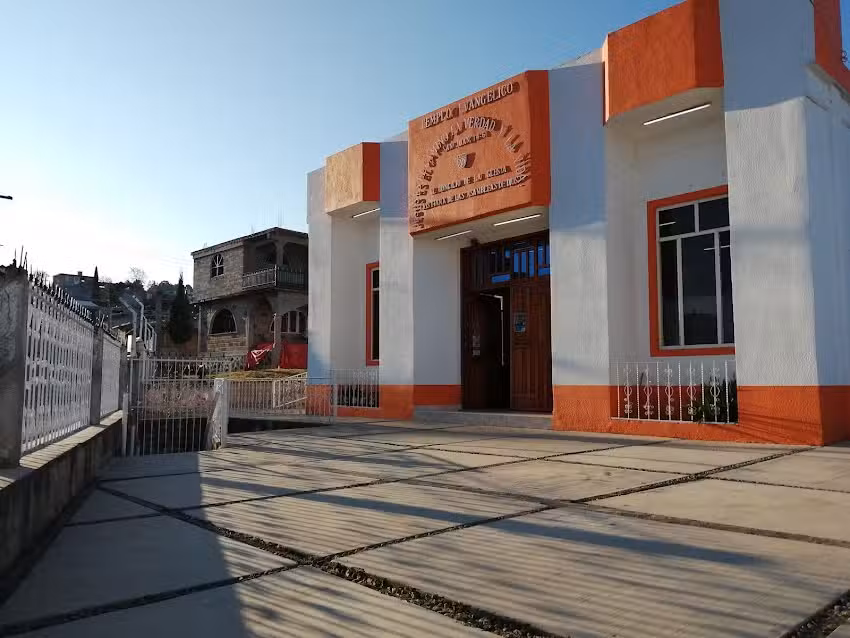 Templo Jes&uacute;s El Camino Asambleas de Dios A. R. M&eacute;xico