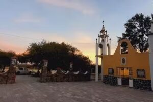 Templo La Cruz del Padre Razo