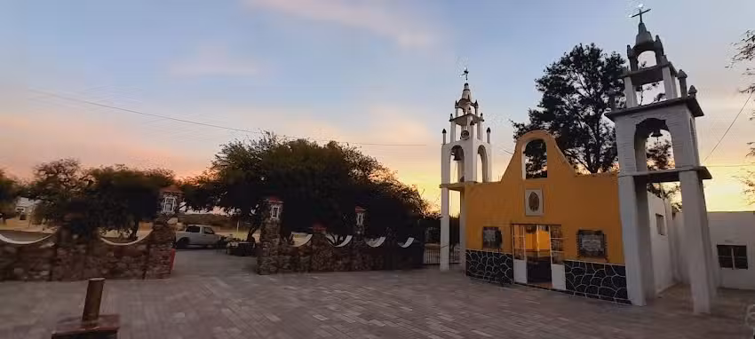 Templo La Cruz del Padre Razo