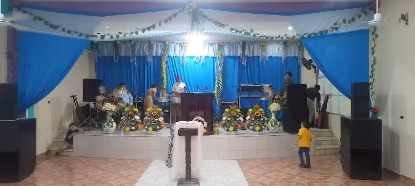 Templo &ldquo;Lirio de Los Valles&rdquo;