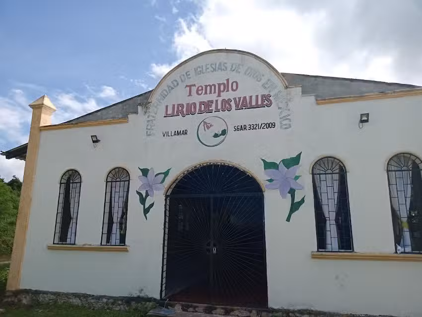 Templo lirio de los valles