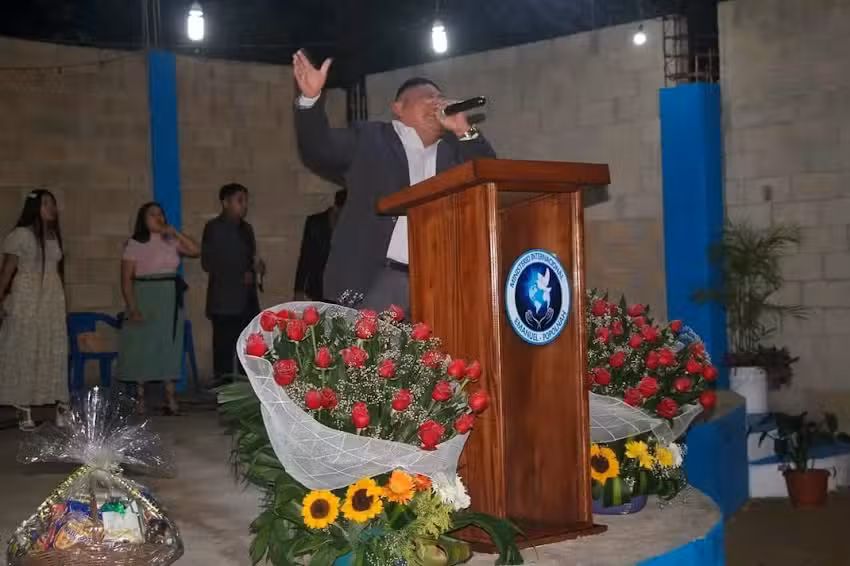 Templo Ministerio Internacional Emanuel Calle de los milagros