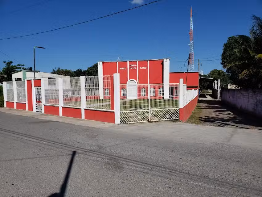 Templo Monte De Los Olivos Asambleas de Dios