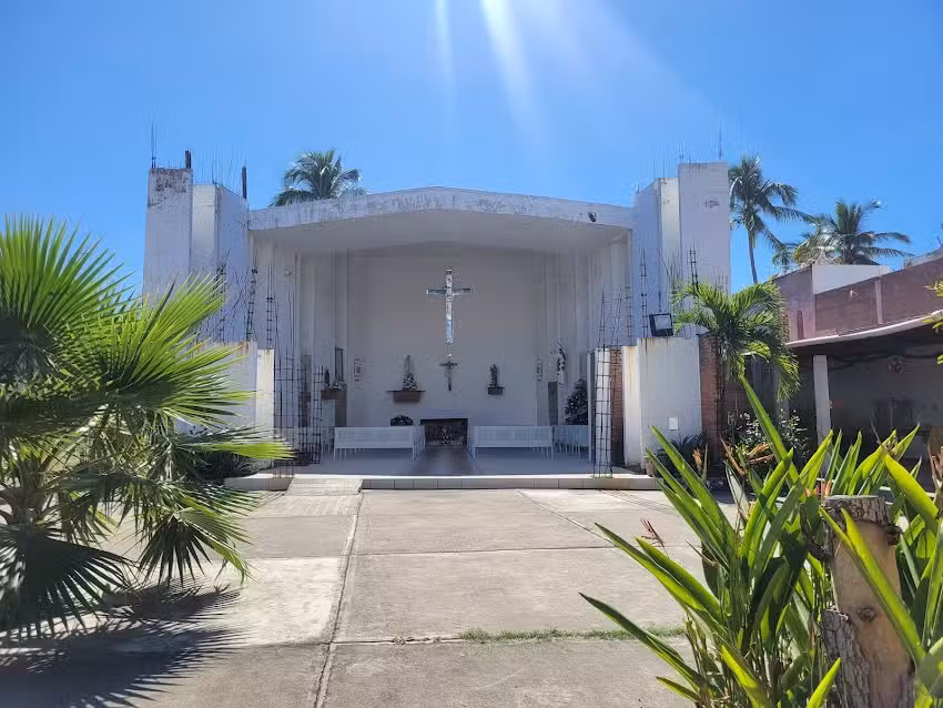 Templo Nuestra Se&ntilde;ora De Lourdes