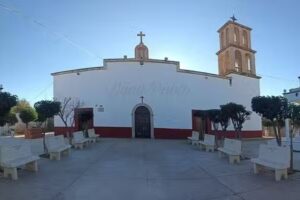 Templo Sagrado Coraz&oacute;n de Jes&uacute;s (Lampotal, Vetagrande, Zac.)