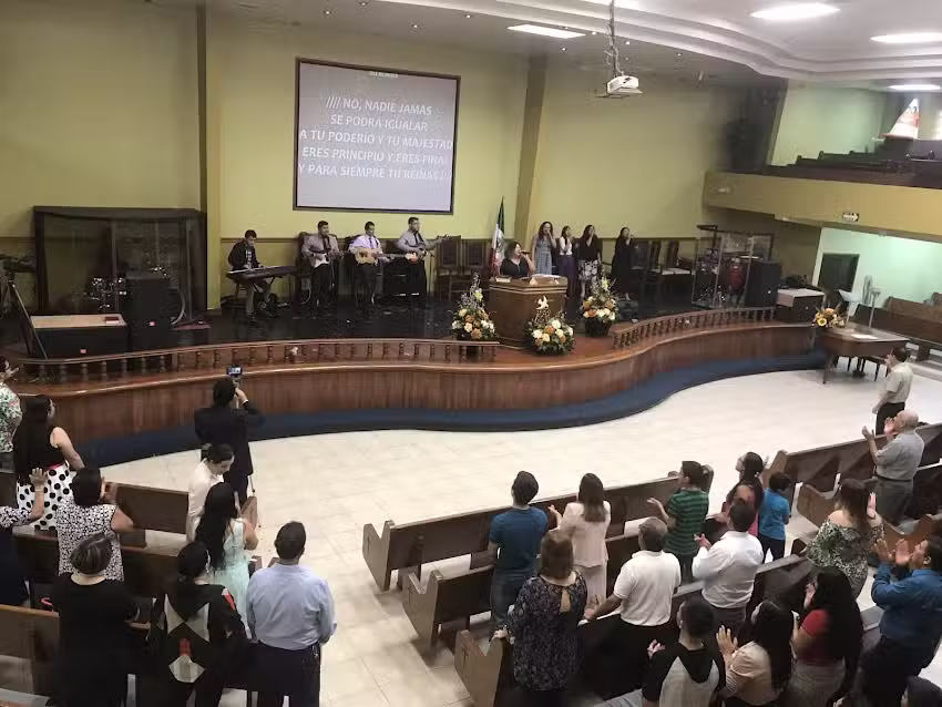 Templo Sendero de la Cruz, CONIC A.R.