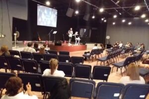 VIDA ABUNDANTE BAJ&Iacute;O