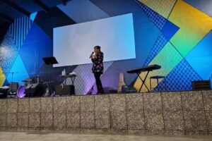 YO AMO AL ESPIRITU SANTO, iglesia